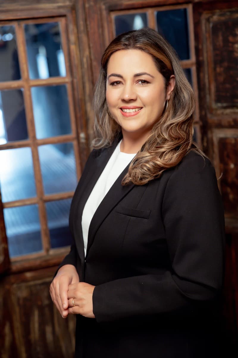 Jana, professora e fundadora da escola de inglês online